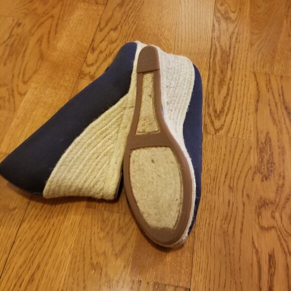 J. Crew Seville Espadrille - wedge heel. Size 7.5 Navy blue NWOT - Picture 8 of 9
